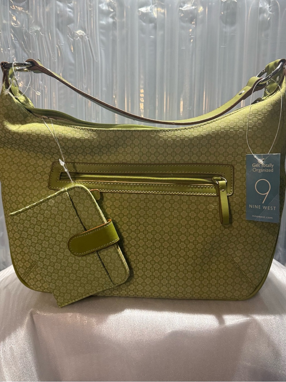 Nine West Get Totally Organized Green Hobo Shoulder Bag Wallet NWT